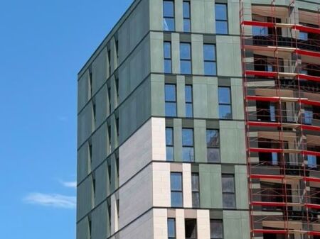 🏪 SHOP FOR SALE – RIVERSIDE RESIDENCE