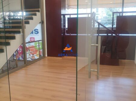 OFFICE FOR RENT 76 M2 "NEAR THE STREET BULEVARDI ZOGU I PARE, CLOSE TO THE CENTER" 85,000 LEKE