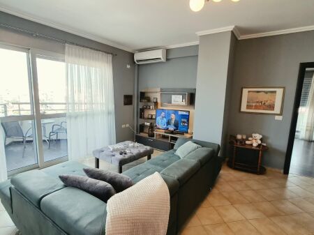 Apartament 1+1 qera , Selvia