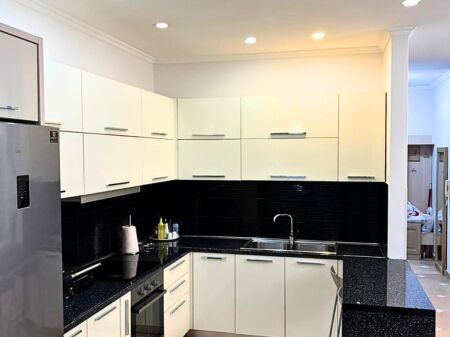 🏡 JEPET ME QIRA | 2+1+2 + VERANDË | SELVIA