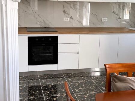 Apartment 2+1 for rent at the Former Electric Market, Todi Shkurti Street, Ali Demi Street.