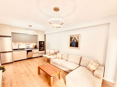 JEPET ME QERA APARTAMENT  2+1, KOMUNA PARISIT !