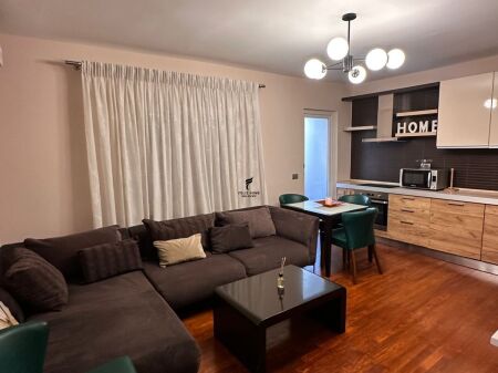 APARTAMENT ME QERA 2+1 XHAMLLIK 65.000 LEKE FH-90651