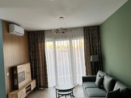 APARTAMENT 1+1 PER QIRA TEK TRIO TOWER !!