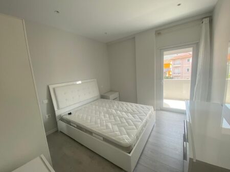 Jepet me qera apartamenti 1+1