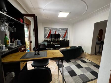 APARTMENT 2+1 FOR RENT IN THE CENTER !!! 860 € /Month 80,000 Lek /Month