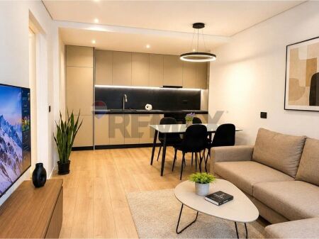 Shitet apartament 1+1 Liqeni i Thatë