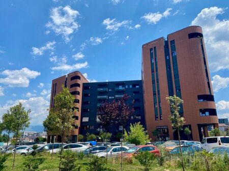 OASIS RESIDENCE JAPIM ME QIRA APARTAMENT 2+1+2 706 € /Muaj 65,000 Lekë /Muaj