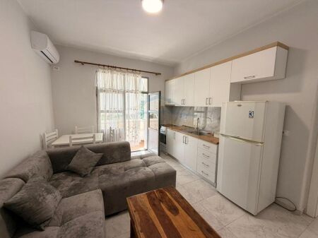 Rent, Apartment 2+1, Zogu i Zi, Tirana