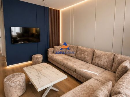 SHITET APARTAMENT 2+1+BALLKON+VERANDE "RRUGA DERVISH LUZHA, 5 MAJI" 320.000 EURO