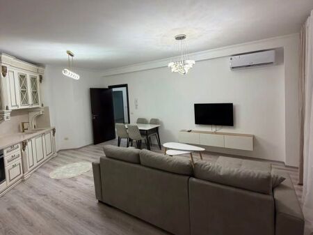 🏡 JEPET ME QIRA 2+1 – PRANË GRAND GALLERY