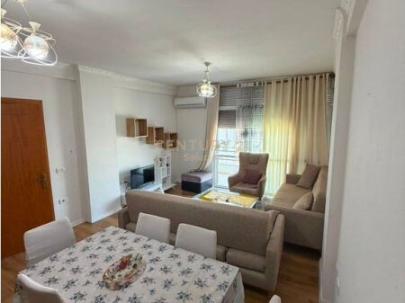 JEPET ME QIRA APARTAMENT 1+1+ PARKIM NE ASTIR!