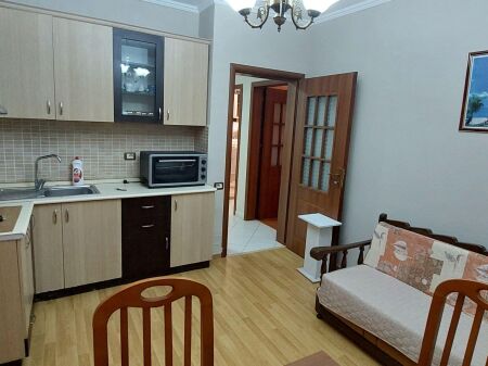 Qera | Apartament 1 + 1 | Pazari i Ri | 400 €/muaj