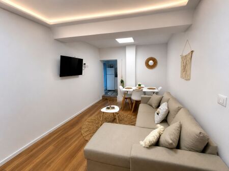 Appartamento In Affitto 2+1 Vicino Brryli (ID B221453) Tirana