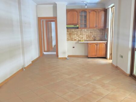 APARTAMENT 2+1 PËR SHITJE  PRANE SQUARE 21