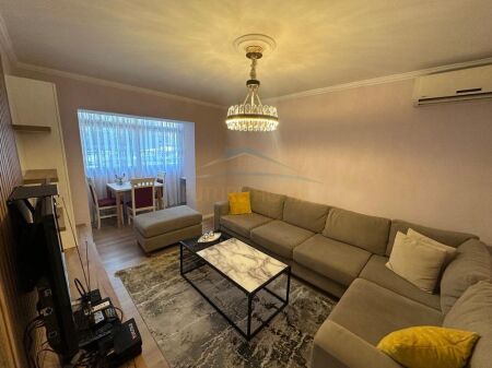 Rent Apartment 3+1, Electric Market, Tirana