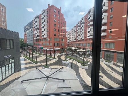 Office for Rent at the Delijorgji Complex!