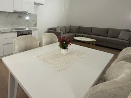 Apartment 1+1 for rent at Mateo Complex, Dry Lake, Botanical Garden, Zoological Garden.