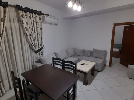 Qera | Vilë 2+1+2 | Fresk | 380 €/muaj