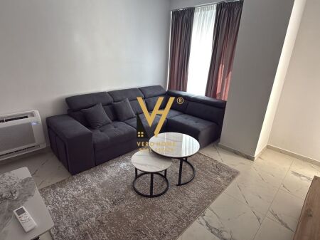 JEPET APARTAMENT 1+1+BLK ME QIRA TE RRUGA DRITAN HOXHA 55.000 LEKE