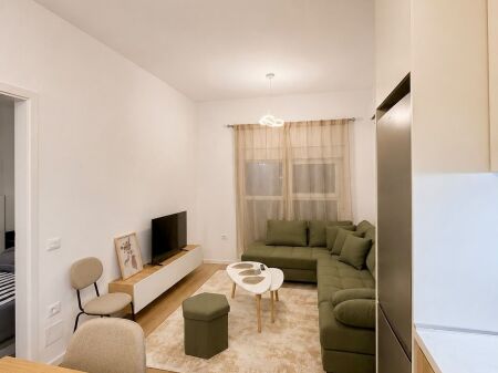 Apartament 1+1 me qira te Kompeksi Kadiu