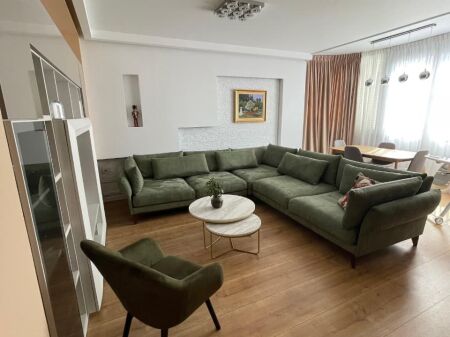 Qera | Apartament 2 + 1 | Rruga e Kavajës | 900 €/muaj