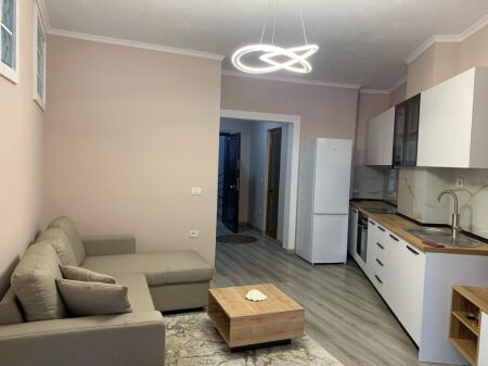 🏢Don Bosko, appartamento in affitto, 2+1, arredato. 60.000 Leke