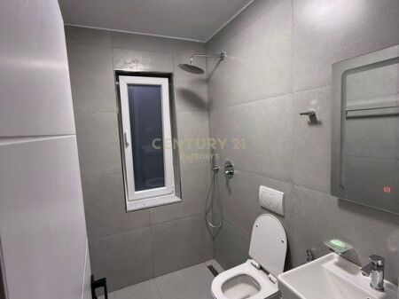 APARTAMENT 2+1 PËR SHITJE PRANË MEDRESESË TIRANË  155,000 €