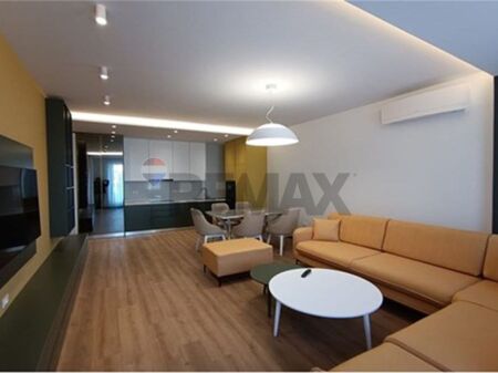 Apartment 2+1+2 plus Parking for rent at Zogu i Zi