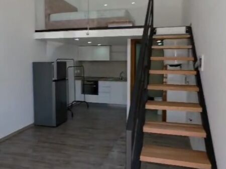 Vendesi duplex/loft (negozio o abitazione) in vendita in Via Ali Demi