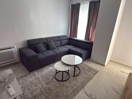 Jepet me qera apartamenti 1+1