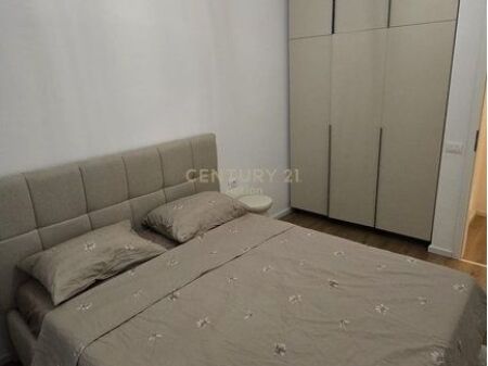 Apartament 1+1 Me Qira në Fresku, Shkozë, Tiranë