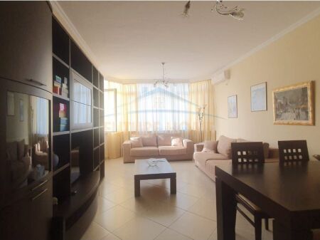 Affitto, Appartamento 2+1+2, Komuna e Parisit, Tirana