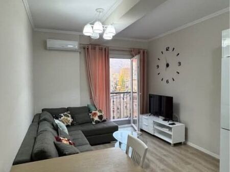 Appartamento 1+1 in Affitto - Te Brryli, Tirane
