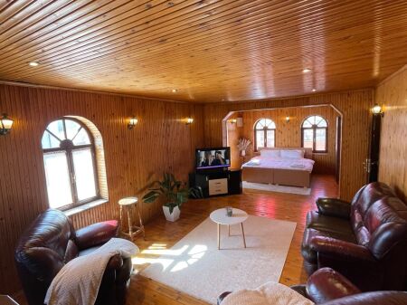 APARTMENT 2+1.  35000 LEKE.AFTER THE MEDICAL UNIVERSITY.