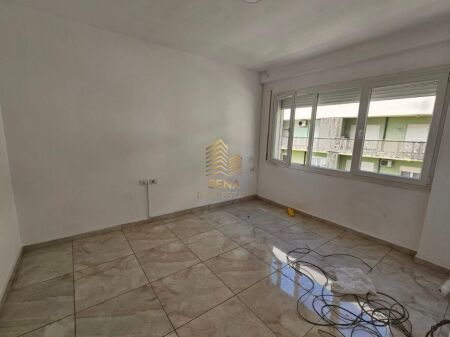 Affitto, Locale Commerciale, 1+1+blk, Zogu i Zi, 55.000 Lek/Mese