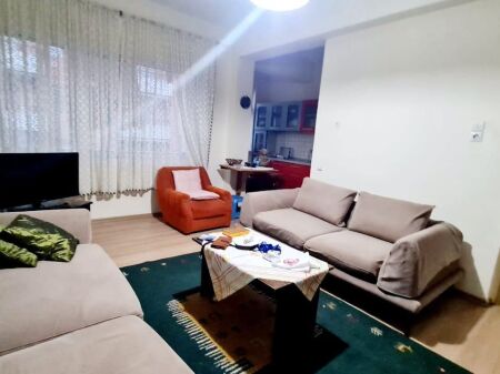 Appartamento 1+1 in VENDITA, zona Stadio, Durrës