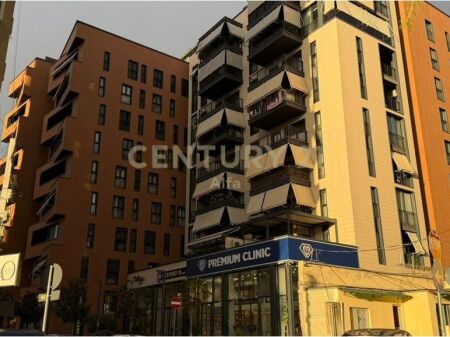 Appartamento 3+1+2 in vendita in Via dei Kosovari.