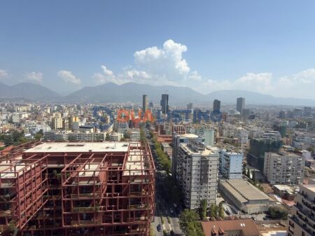 OFFICE SPACE FOR RENT + 🅿️ GARDEN BUILDING | 180 m²