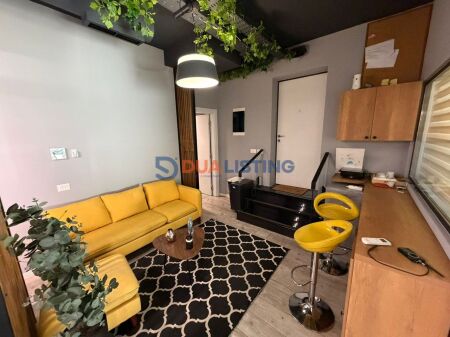 OFFICE SPACE FOR RENT AT SQUARE 21 !