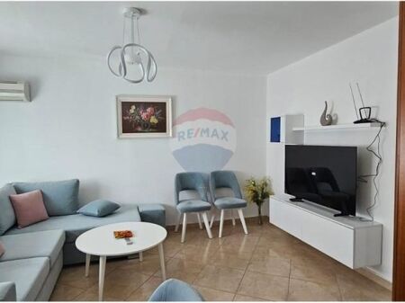 APARTAMENT 1+1 PER QIRA TE MUHAMED GJOLLESHA