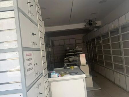 Dyqan Me Qera Tek Medreseja (ID BD2194) Tirane