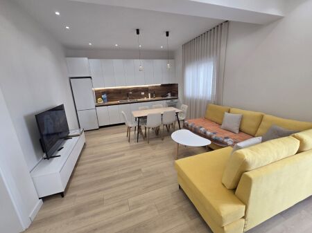 Private house 2+1+2 for rent, Harry Fults School!