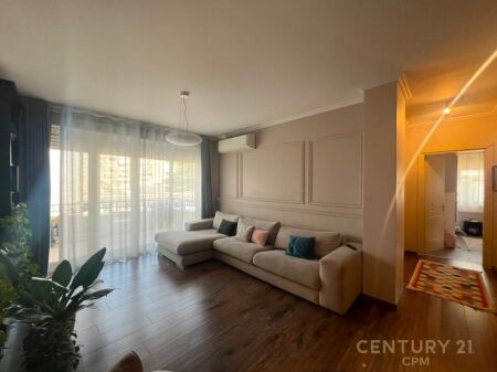 Apartment 2+1 for sale at Elbasan Street