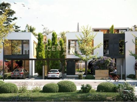Villa Doppia in Vendita a Lindner Garden Residence!