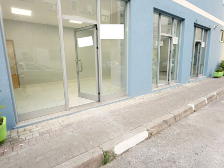 JEPET ME QERA AMBIENT BIZNESI PRANE MARKATES, DURRES
