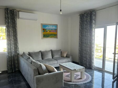 Qera | Shtëpi private 2 + 1| Rruga Neço Muka | 400 €/muaj