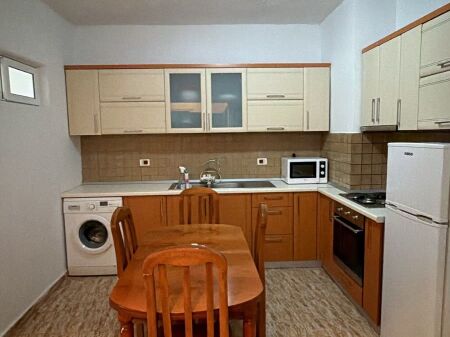 APARTAMENT 1+1 ME QERA NE DON BOSKO, PRANE SHKOLLES “QAZIM TURDIU”  ID 5440