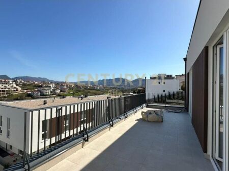 Apartament 3+1+2 me Verandë për shitje në Eden Residence – Sauk, Tiranë!
