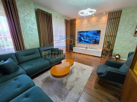 Qera, Apartament 2+1, Fresku, Tiranë.